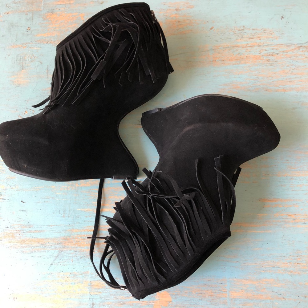 Obsession Rules “heels” - Picture 3 of 8